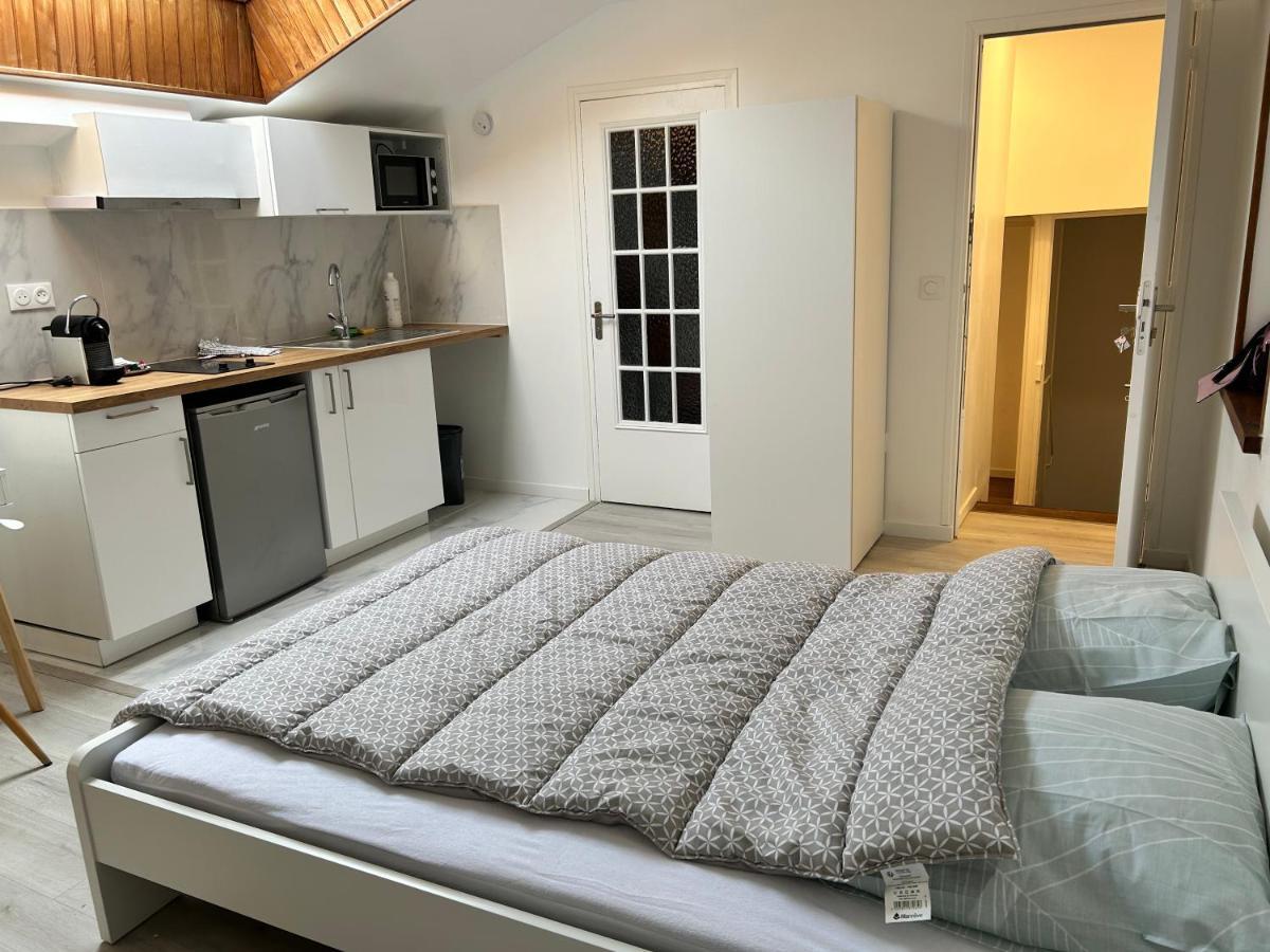 Studio 21M2 Equipe Et Meuble Centre Ville Massy Massy  Exterior foto